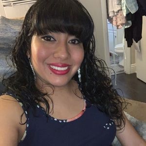 Meet your Posher, Marisol